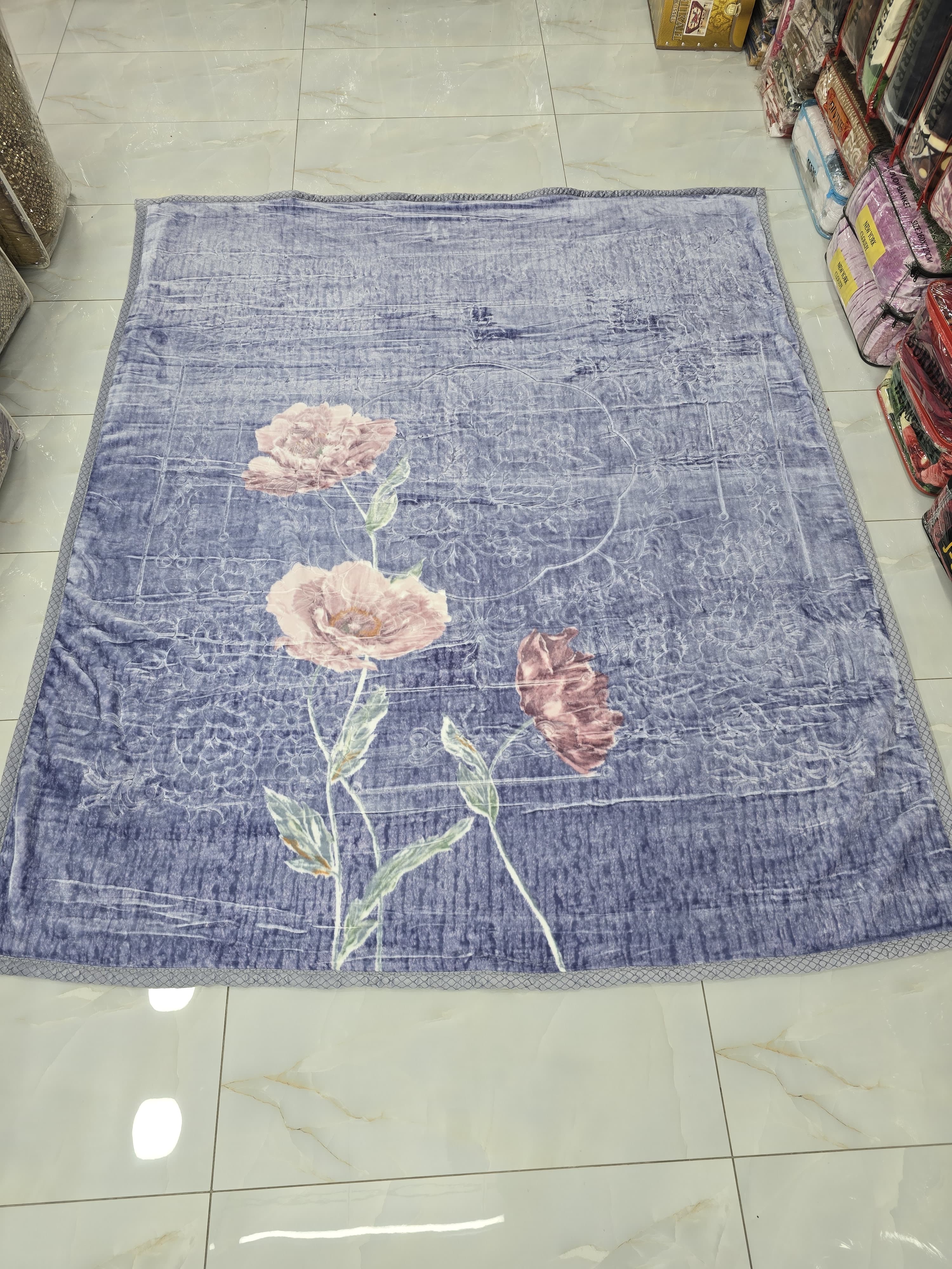 Penguin double bed cloudy blanket